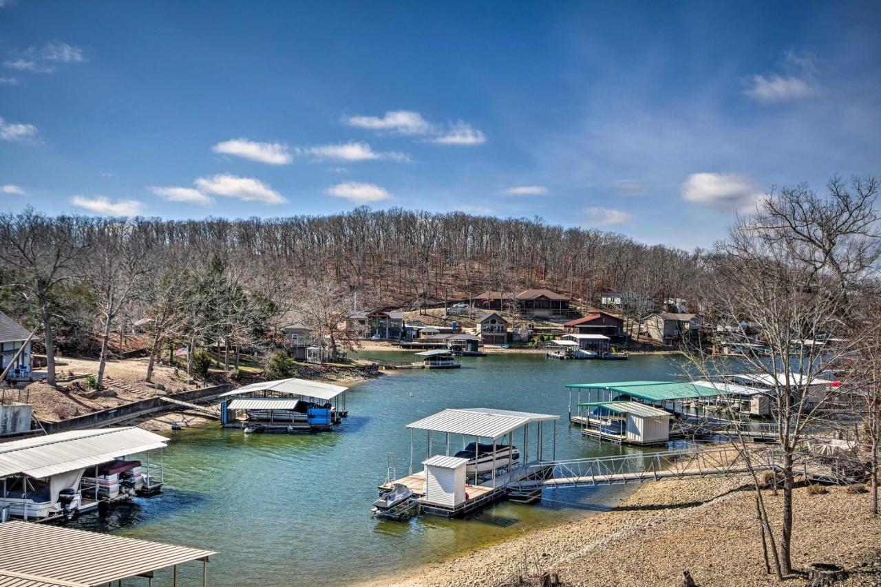 Lakefront Rocky Mount Home With Dock And Fire Pit Extérieur photo