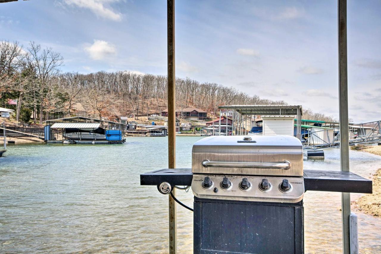 Lakefront Rocky Mount Home With Dock And Fire Pit Extérieur photo